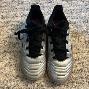 Nike Predator Indoor Soccer Shoes size 3
